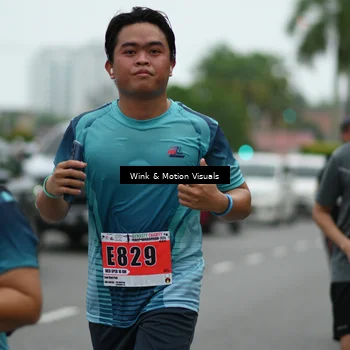 Runner Photo 8820875