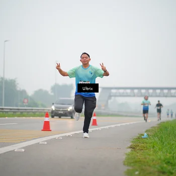 Runner Photo 8820891