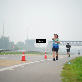Runner Photo 8820908