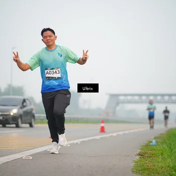 Runner Photo 8820911