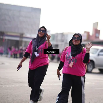 Runner Photo 8820915