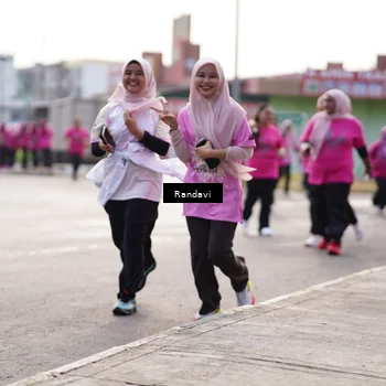 Runner Photo 8820919