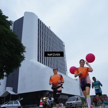 Runner Photo 8820920