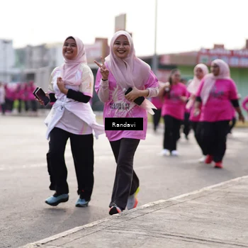 Runner Photo 8820921