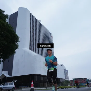 Runner Photo 8820978