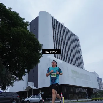 Runner Photo 8821019