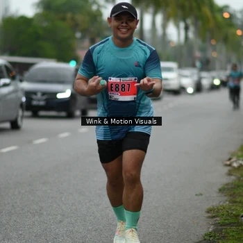 Runner Photo 8821043