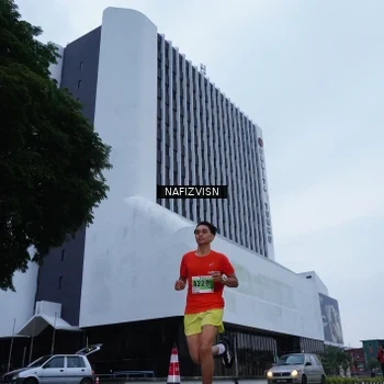 Runner Photo 8821052