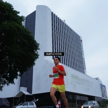 Runner Photo 8821057