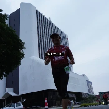 Runner Photo 8821073