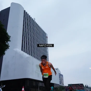 Runner Photo 8821077