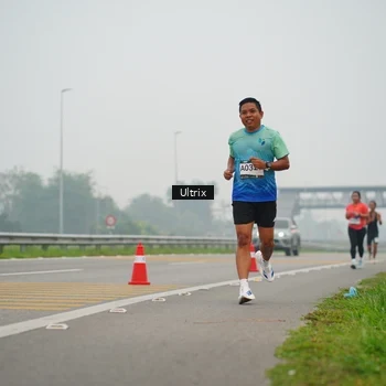 Runner Photo 8821097