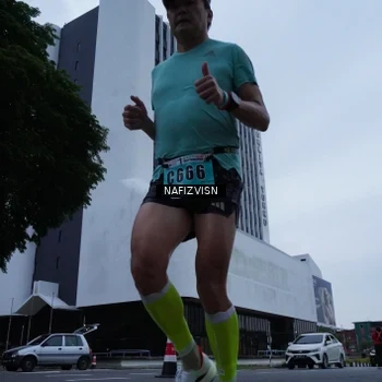 Runner Photo 8821109