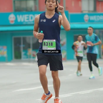 Runner Photo 8821121