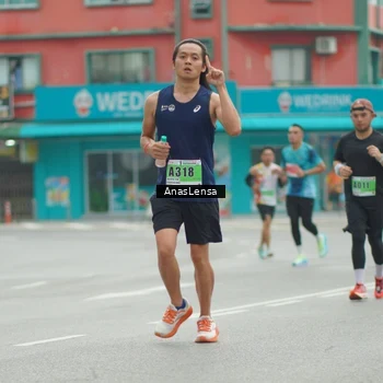 Runner Photo 8821130