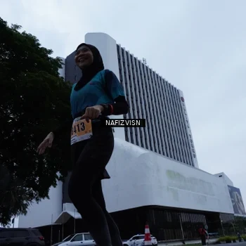 Runner Photo 8821186