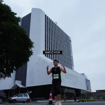 Runner Photo 8821201