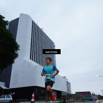Runner Photo 8821442