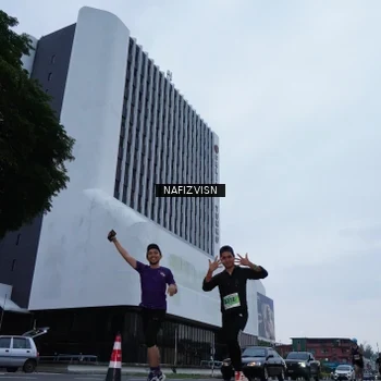 Runner Photo 8821464