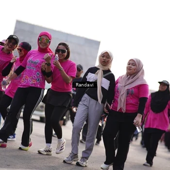 Runner Photo 8821477