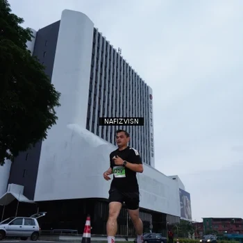 Runner Photo 8821518