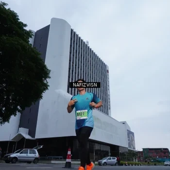 Runner Photo 8821599