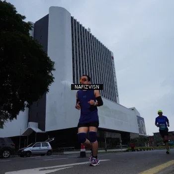 Runner Photo 8821618