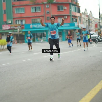 Runner Photo 8821633