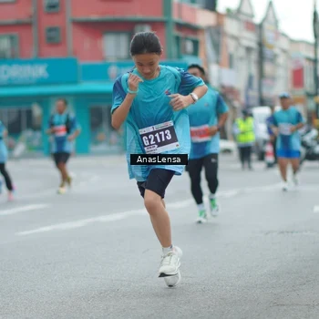Runner Photo 8821640