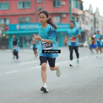 Runner Photo 8821646
