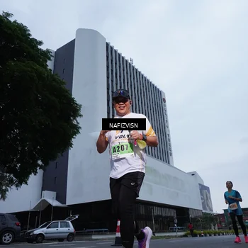 Runner Photo 8821664