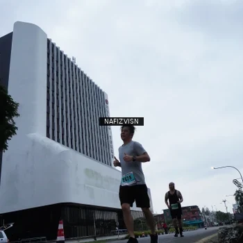 Runner Photo 8821754
