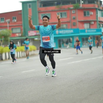 Runner Photo 8821763
