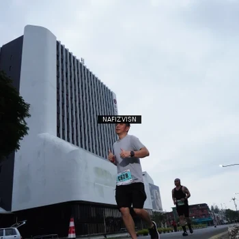 Runner Photo 8821774