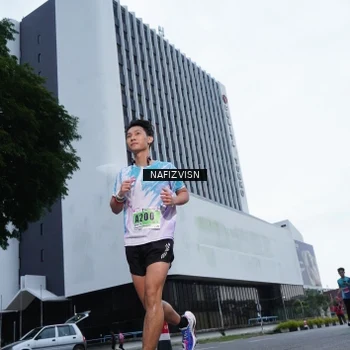 Runner Photo 8821970