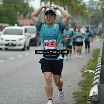 Runner Photo 8821975