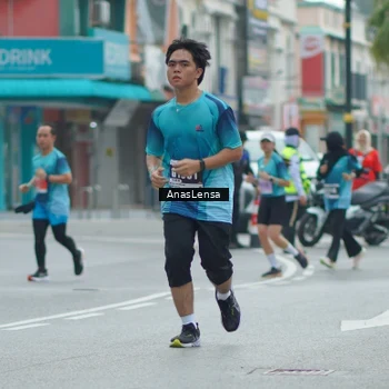 Runner Photo 8821998