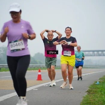 Runner Photo 8822011