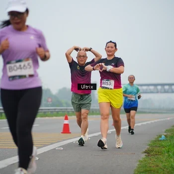 Runner Photo 8822018