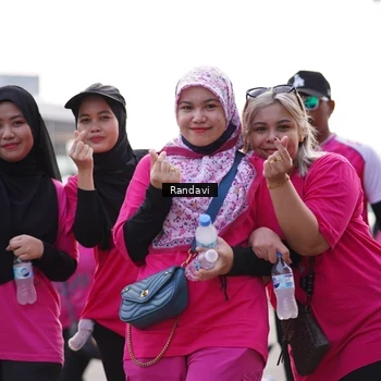 Runner Photo 8822020