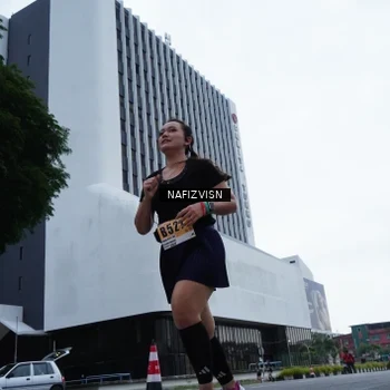 Runner Photo 8822026