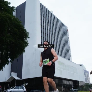 Runner Photo 8822038