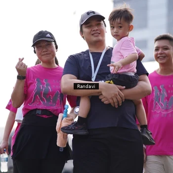 Runner Photo 8822059