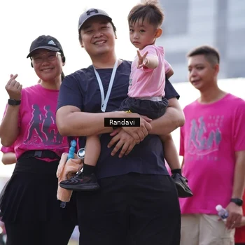 Runner Photo 8822063