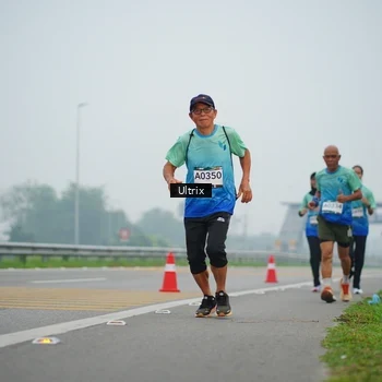 Runner Photo 8822087