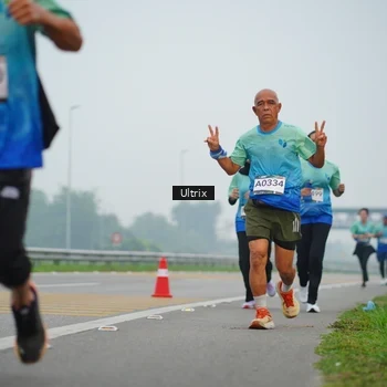 Runner Photo 8822093