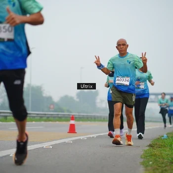 Runner Photo 8822108