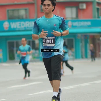 Runner Photo 8822156