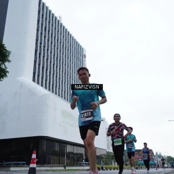 Runner Photo 8822187