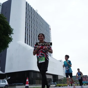 Runner Photo 8822197